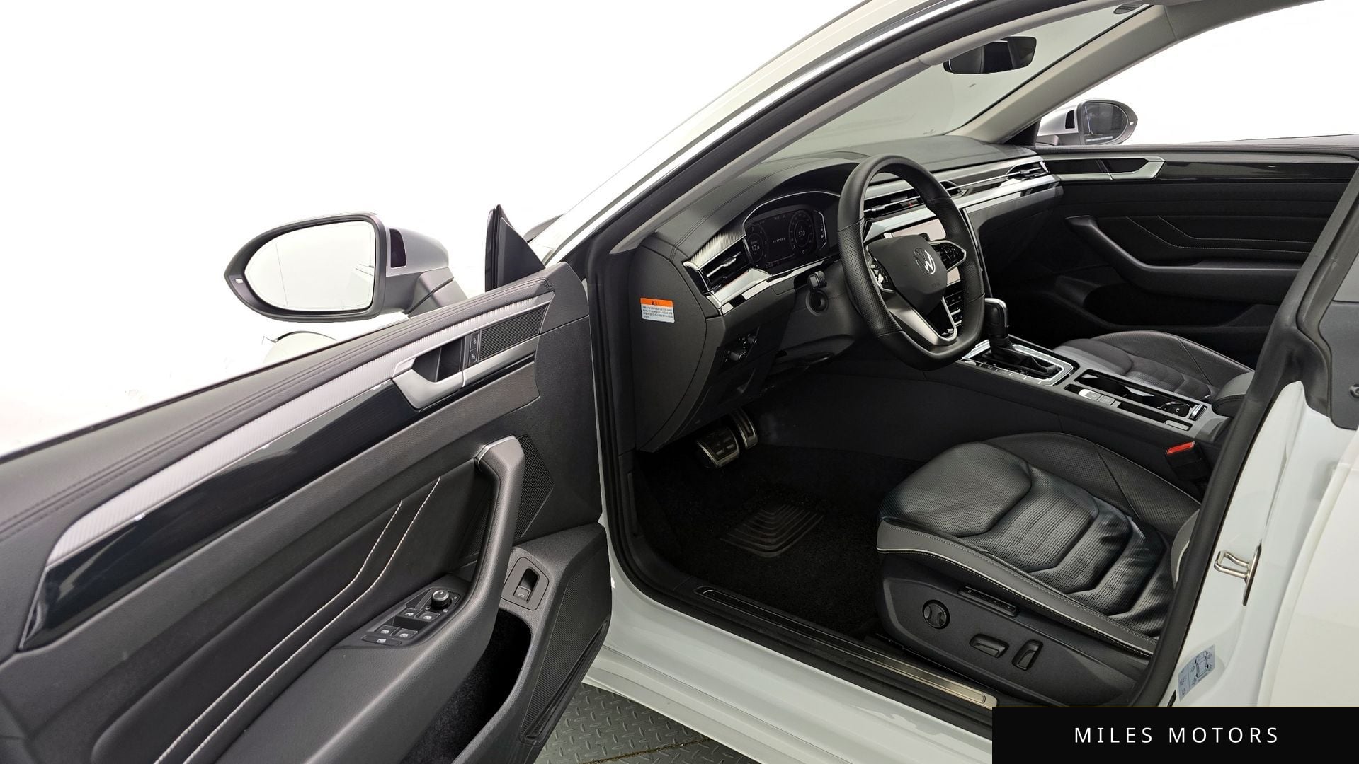 Volkswagen Arteon 2023 — миниатюра 10