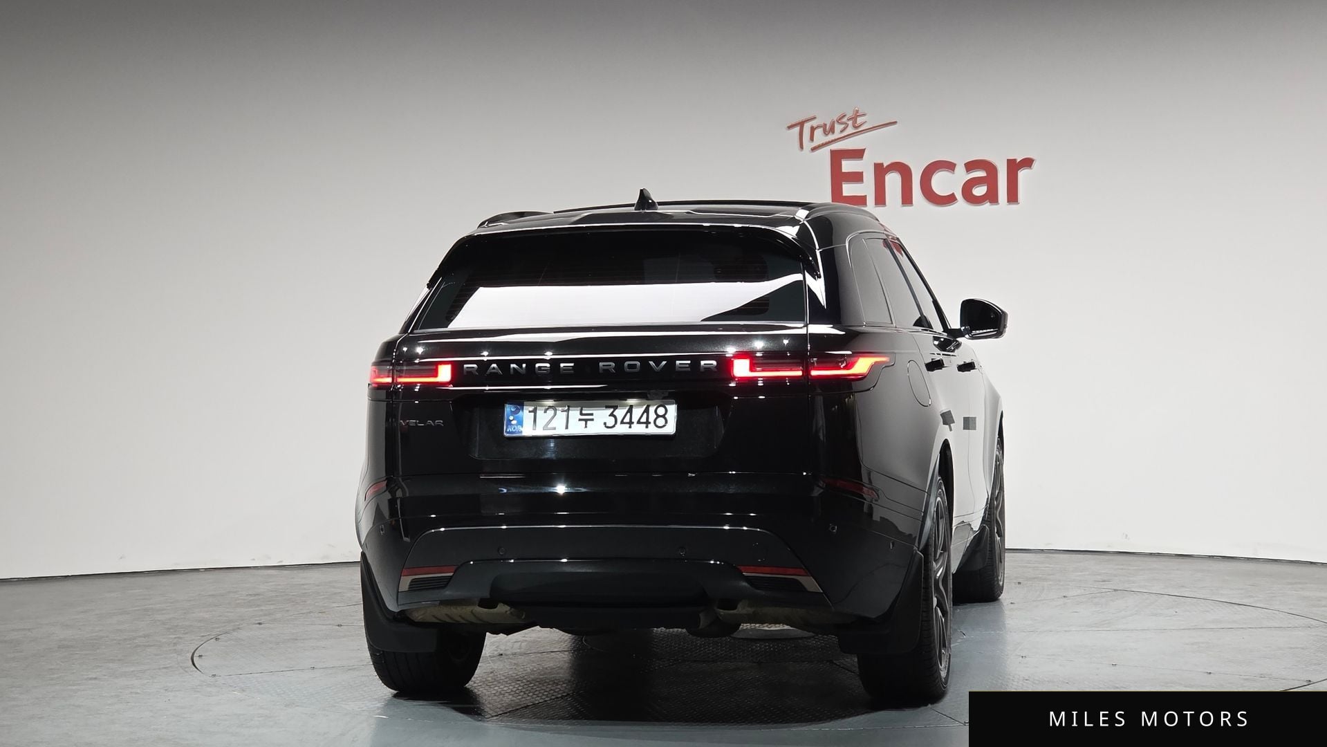 Land Rover 레인지로버 벨라 2025 — миниатюра 3