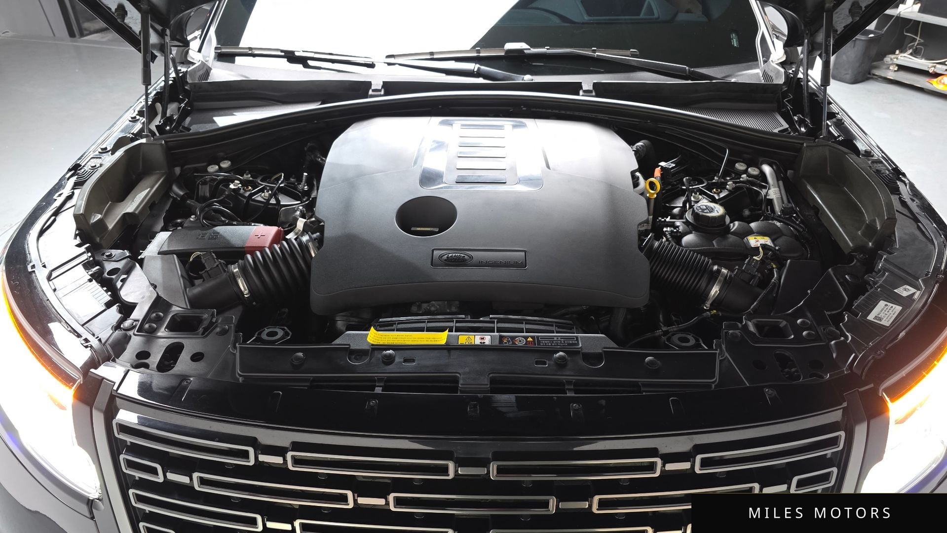 Land Rover 레인지로버 벨라 2025 — миниатюра 5