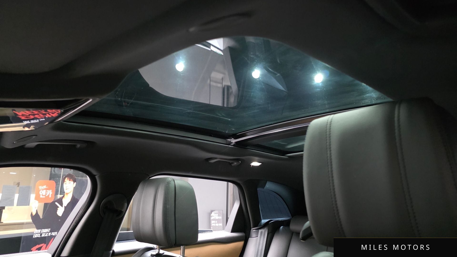 Land Rover 레인지로버 벨라 2025 — миниатюра 19