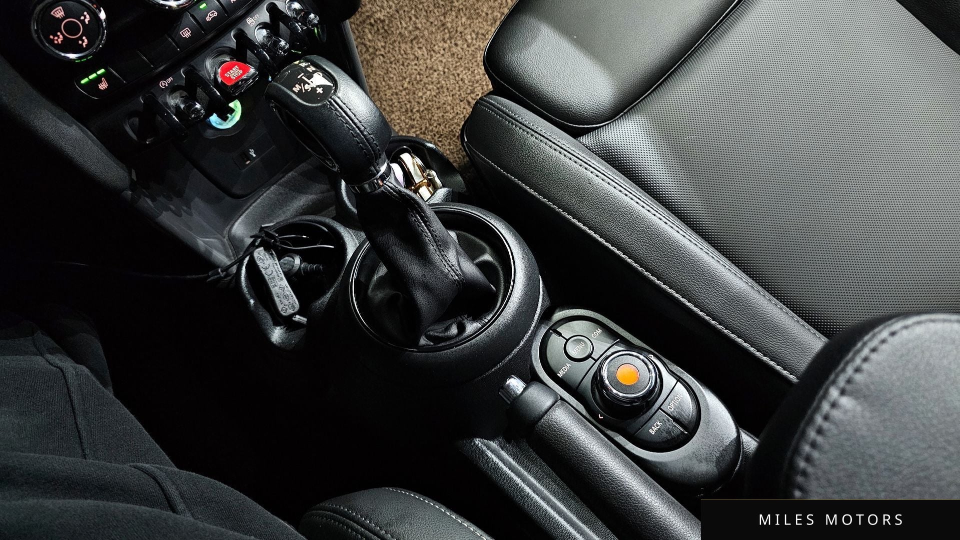 MINI 쿠퍼 2019 — миниатюра 9
