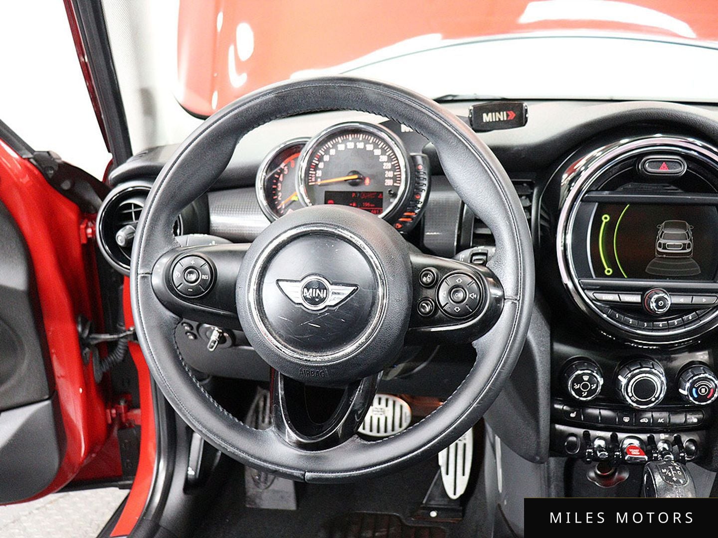MINI 쿠퍼 D 2015 — миниатюра 17