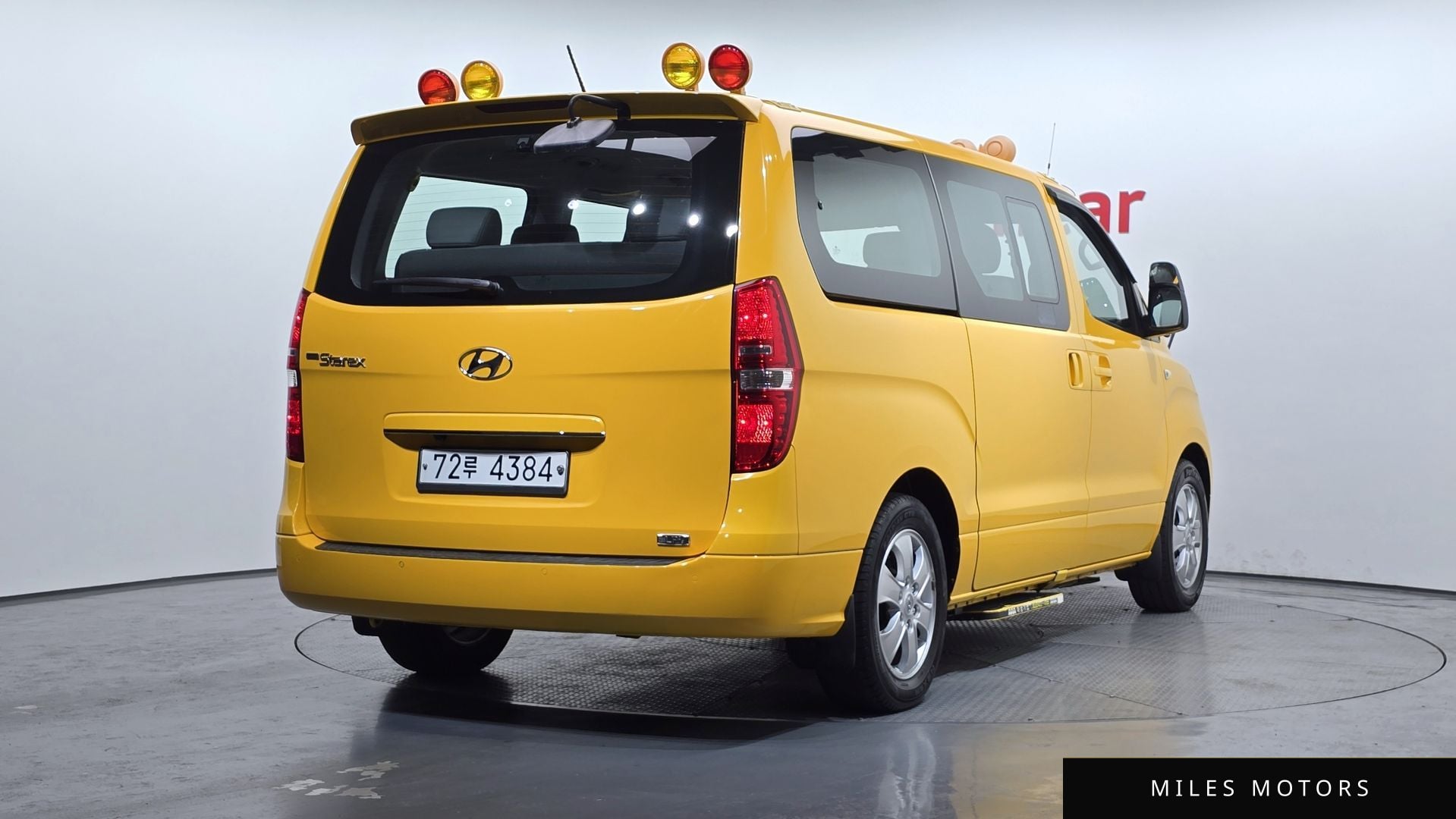 Hyundai Starex 2019 — миниатюра 2