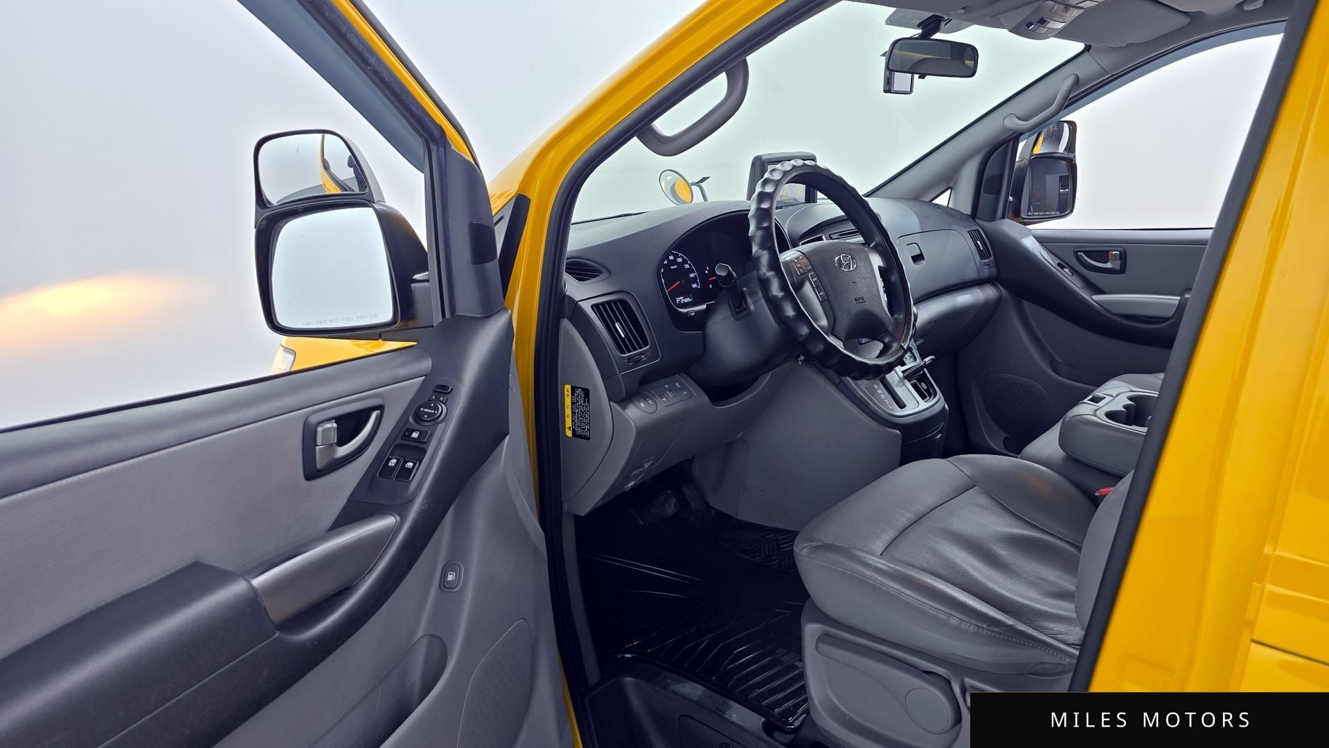Hyundai Starex 2019 — миниатюра 10