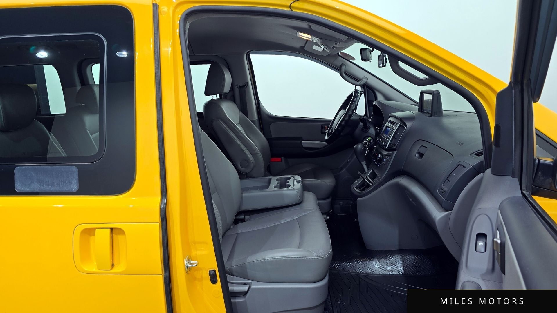 Hyundai Starex 2019 — миниатюра 11