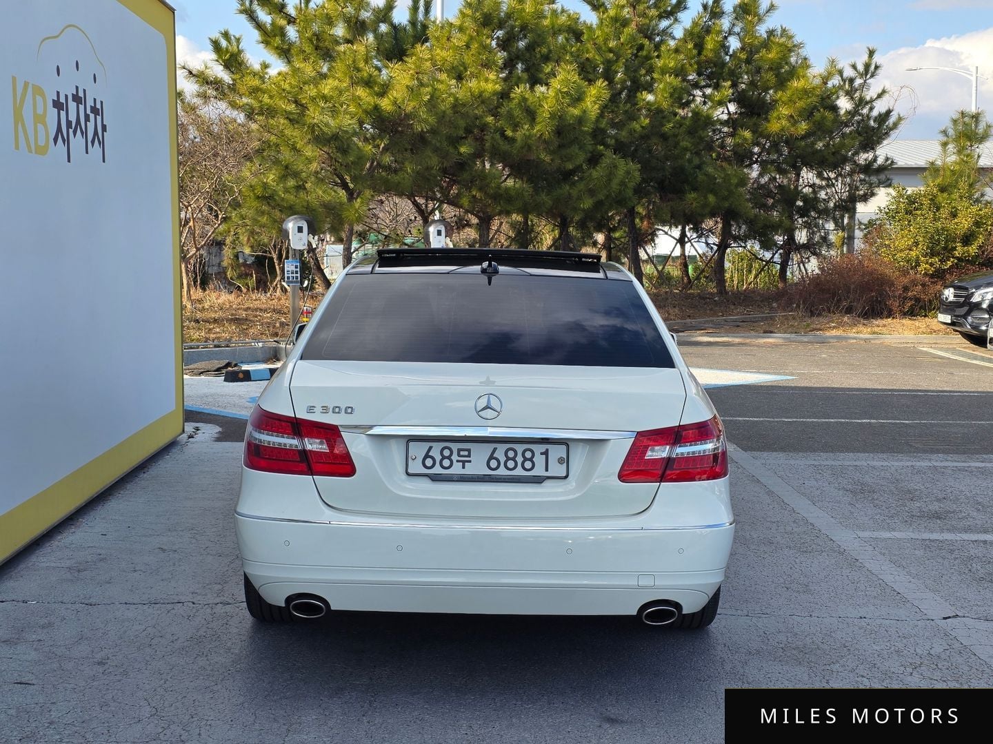 Mercedes-Benz E-Class W212 2012 — миниатюра 4