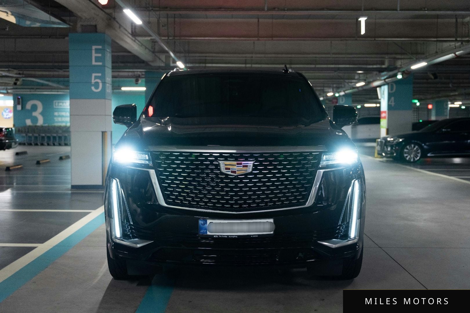 Cadillac Escalade 2022 — миниатюра 2