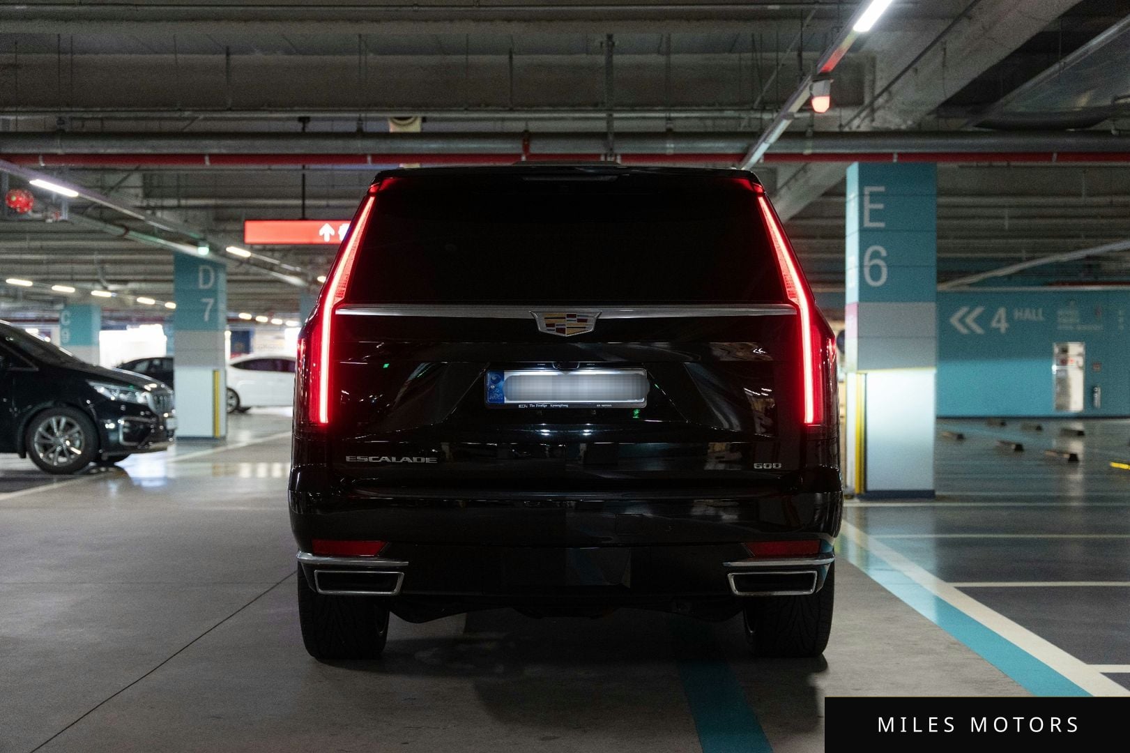 Cadillac Escalade 2022 — миниатюра 4