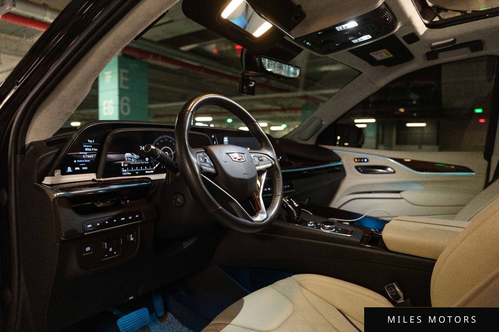 Cadillac Escalade 2022 — миниатюра 5