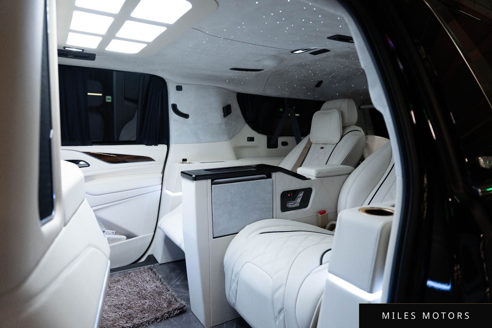 Cadillac Escalade 2022 — миниатюра 14