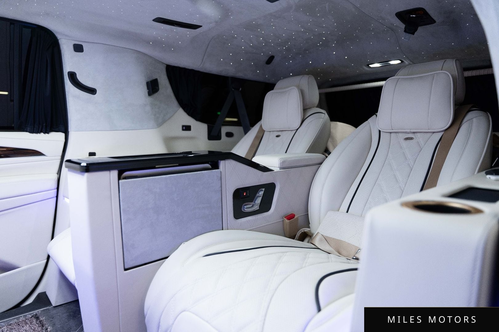 Cadillac Escalade 2022 — миниатюра 15