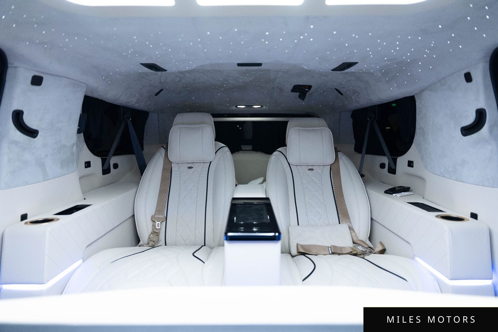 Cadillac Escalade 2022 — миниатюра 17