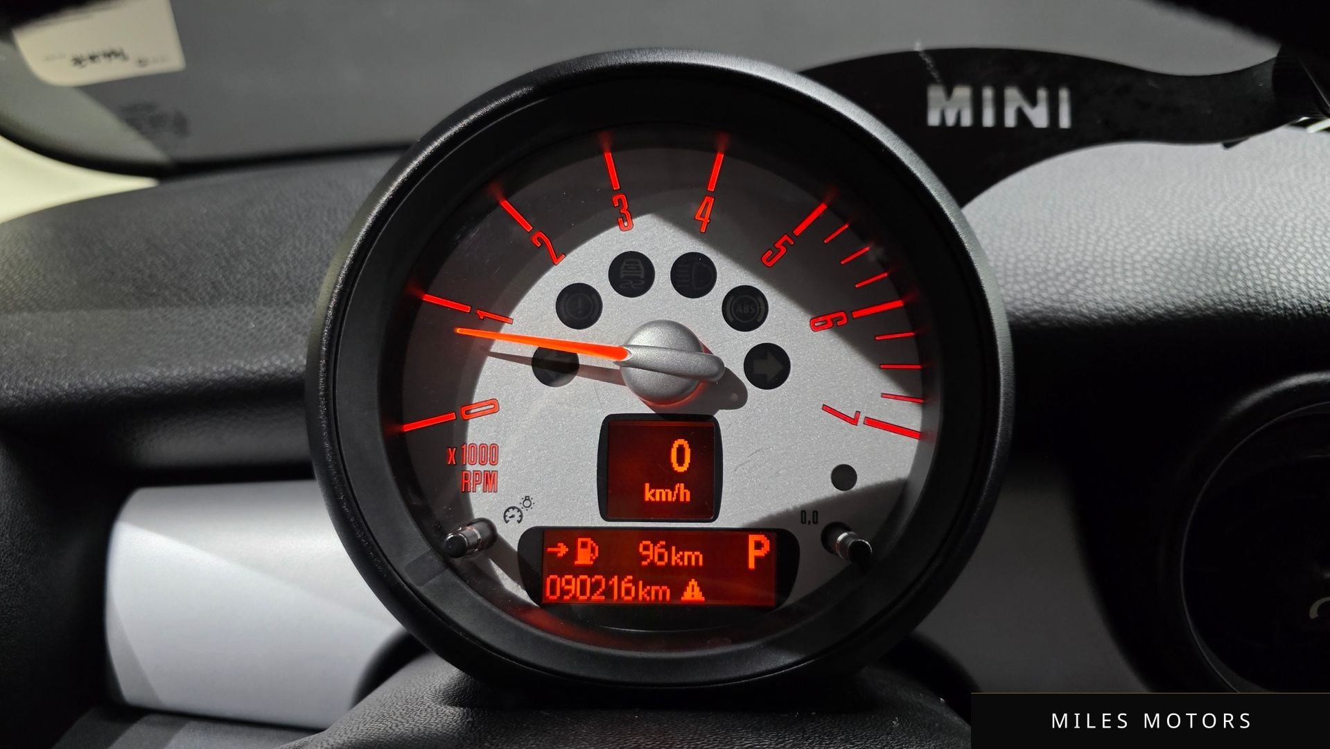MINI Cooper D 2012 — миниатюра 8