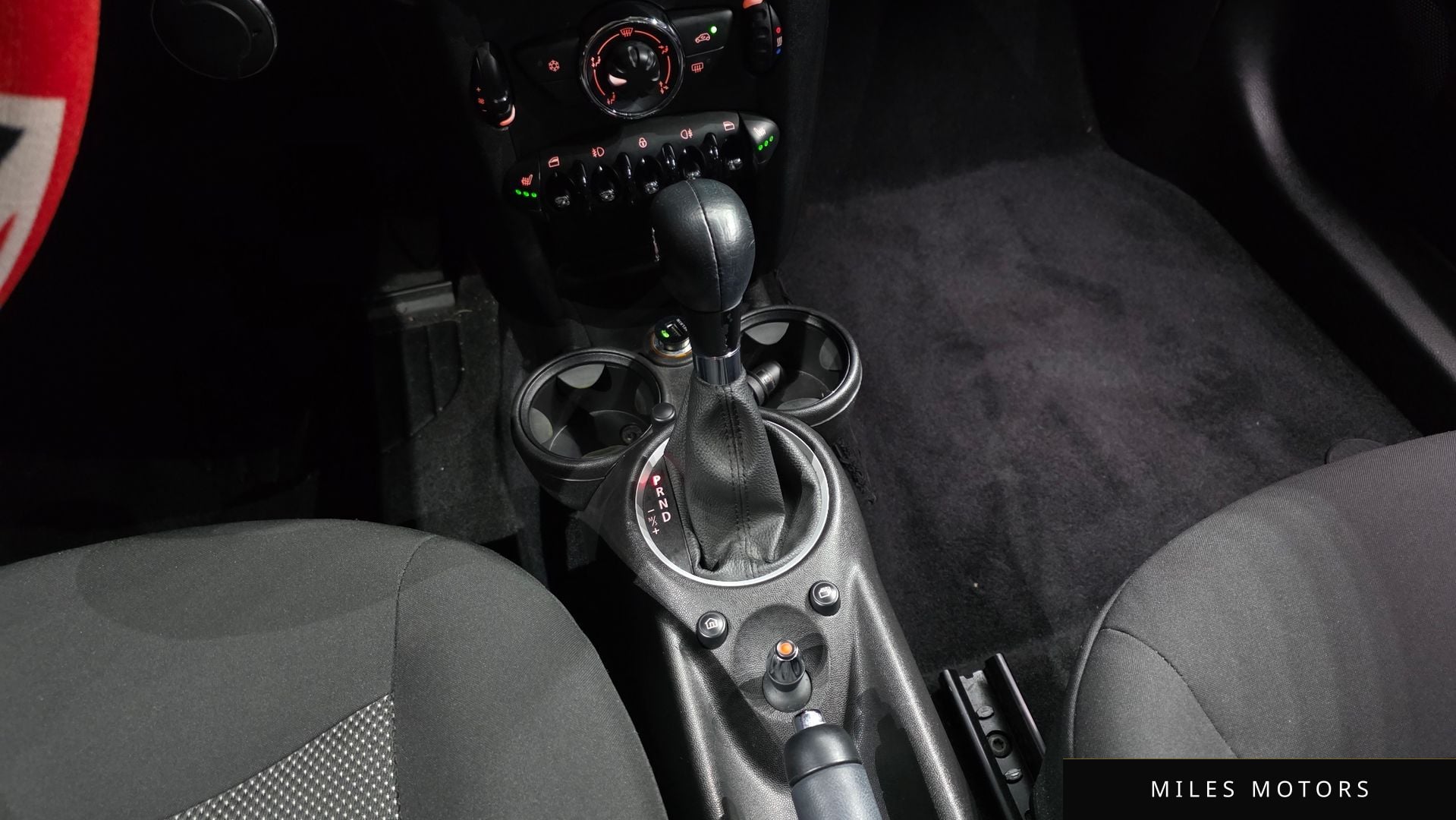 MINI Cooper D 2012 — миниатюра 9