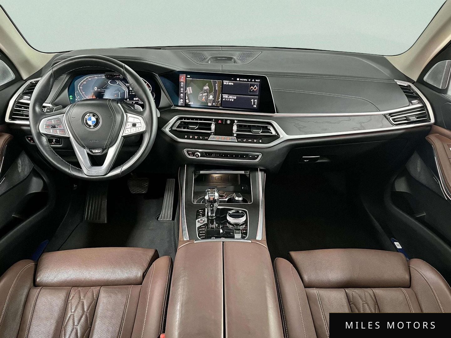 BMW X7 (G07) 2021 — миниатюра 7