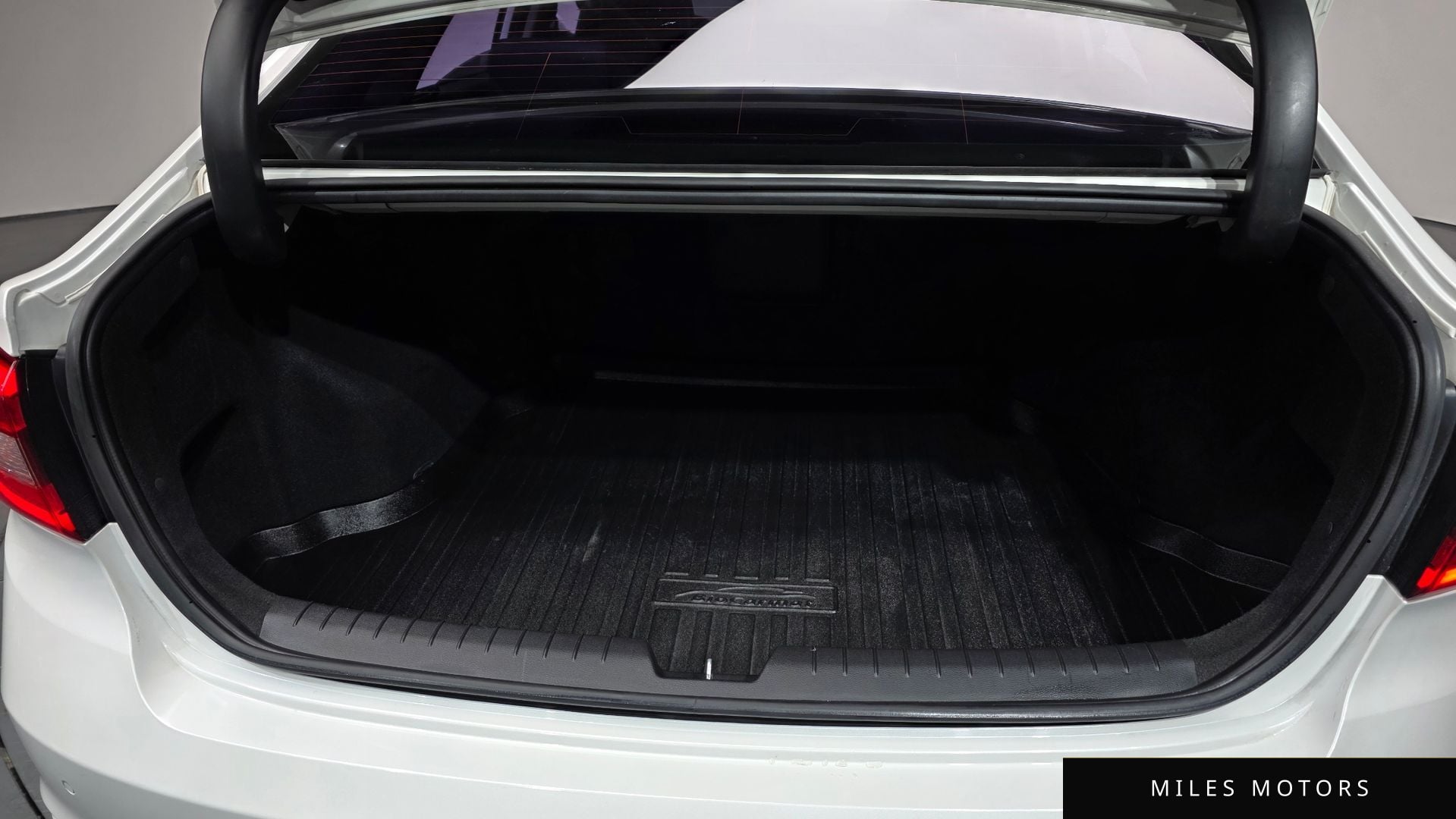 Hyundai Sonata 2015 — миниатюра 20