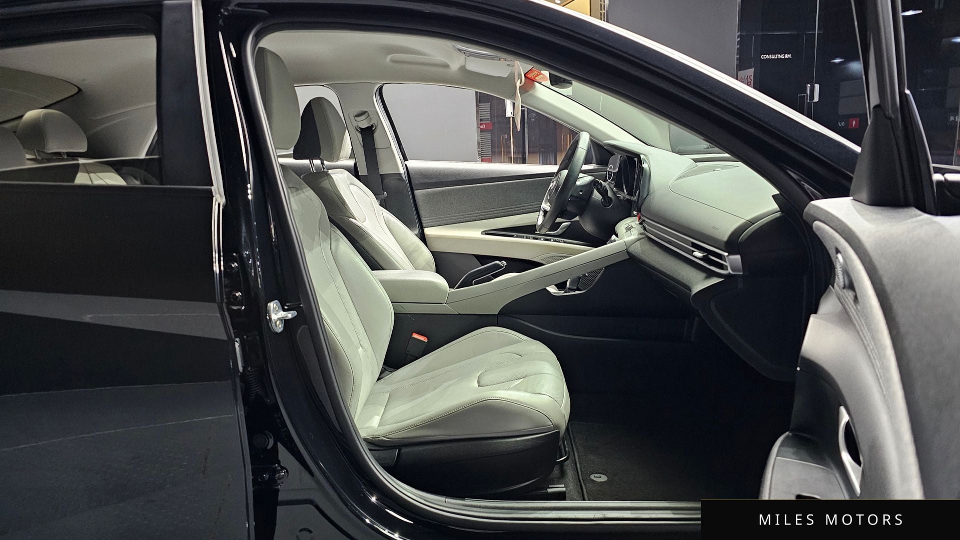 Hyundai AVANTE 2021 — миниатюра 10