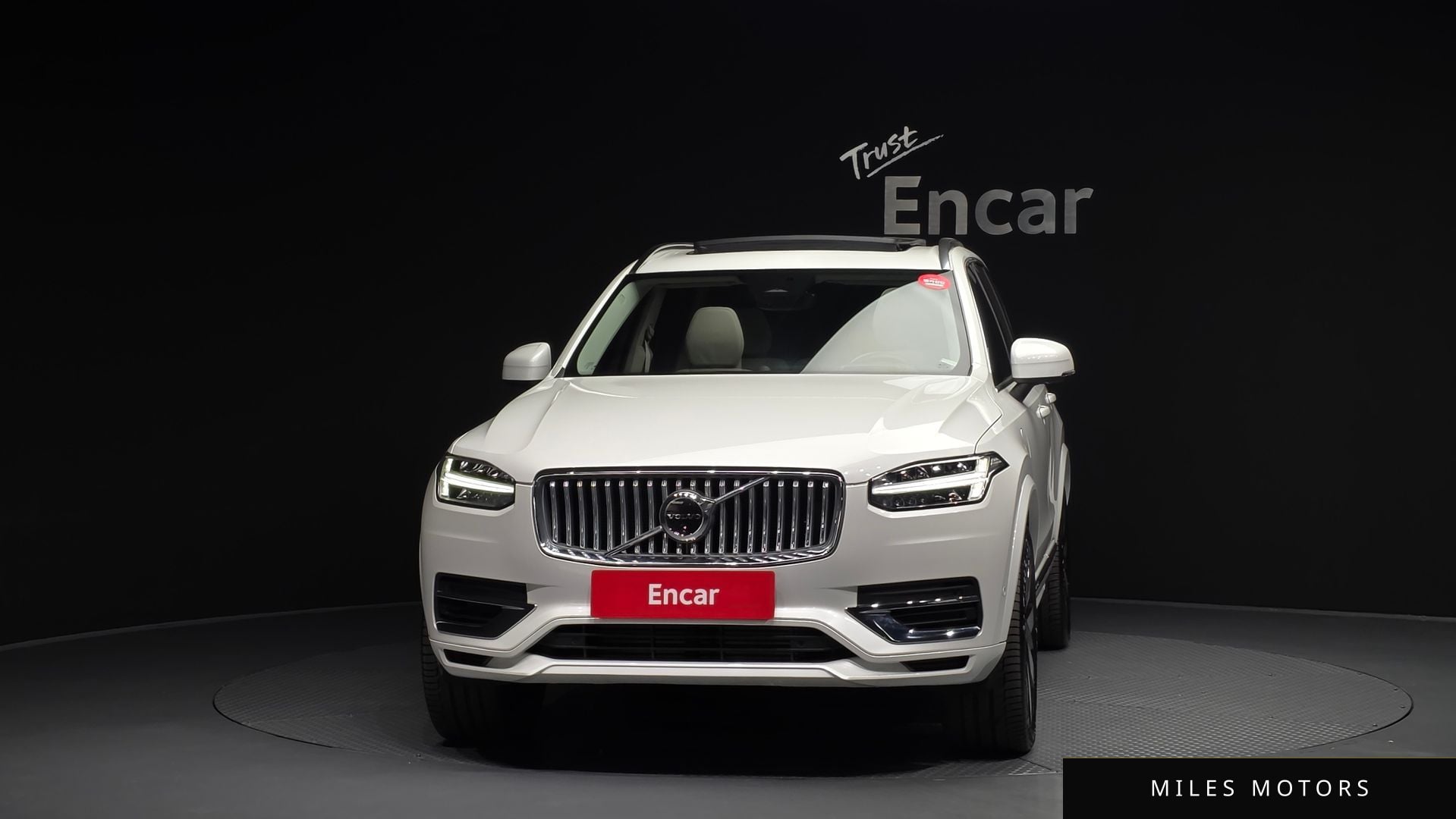Volvo XC90 2024 — миниатюра 3