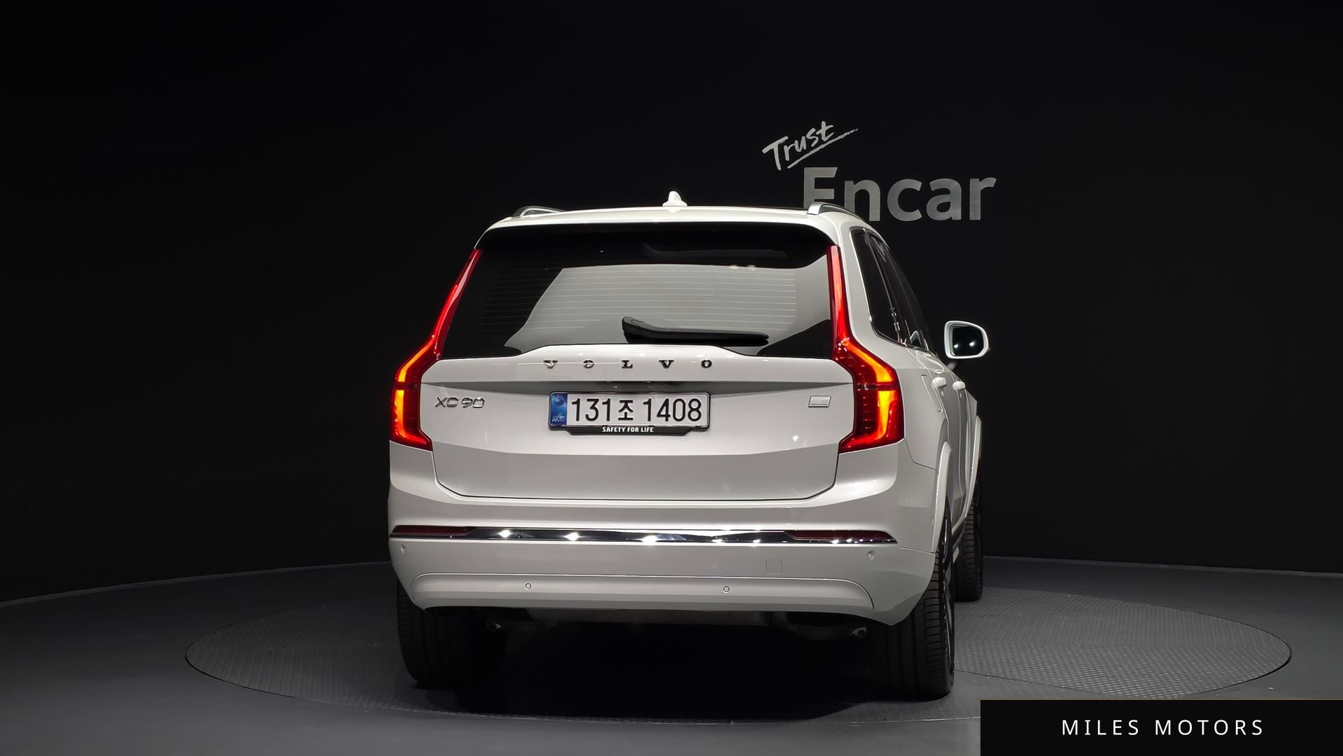 Volvo XC90 2024 — миниатюра 4