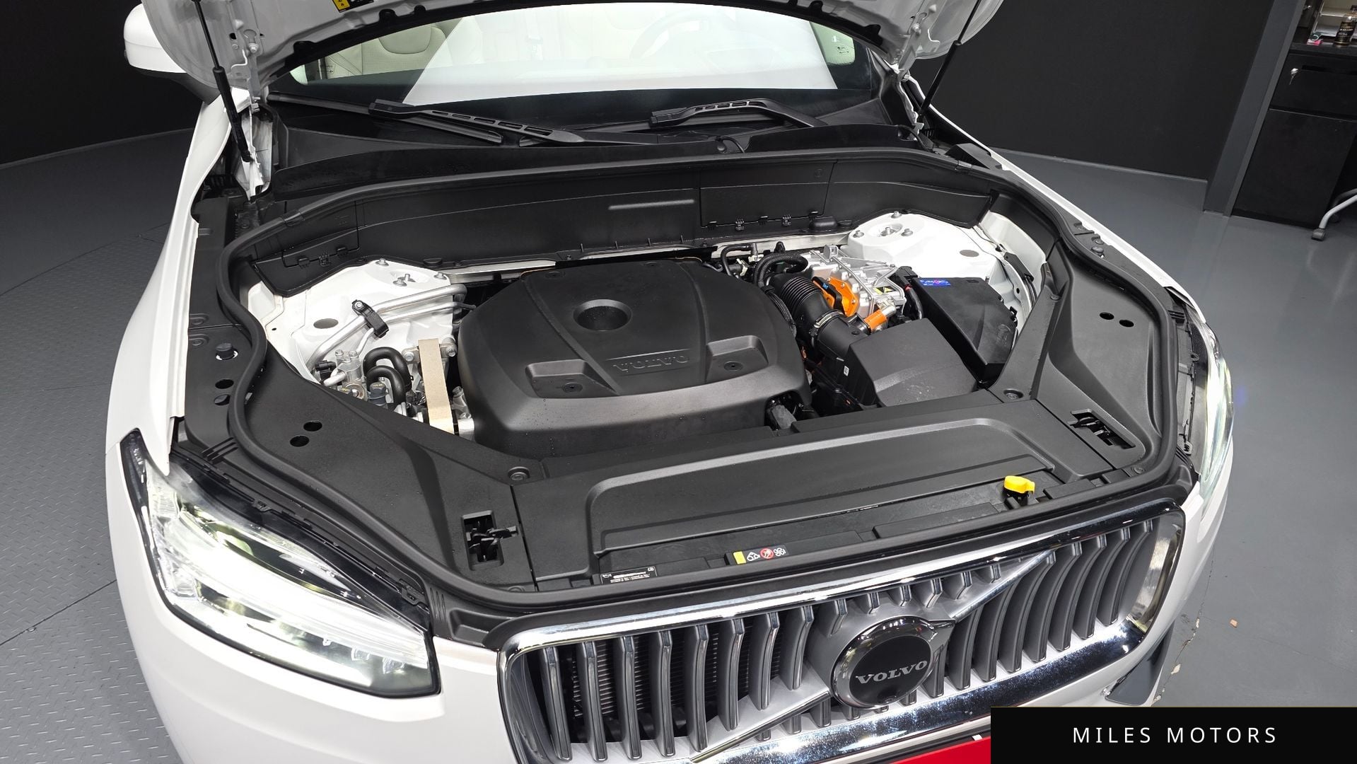 Volvo XC90 2024 — миниатюра 6