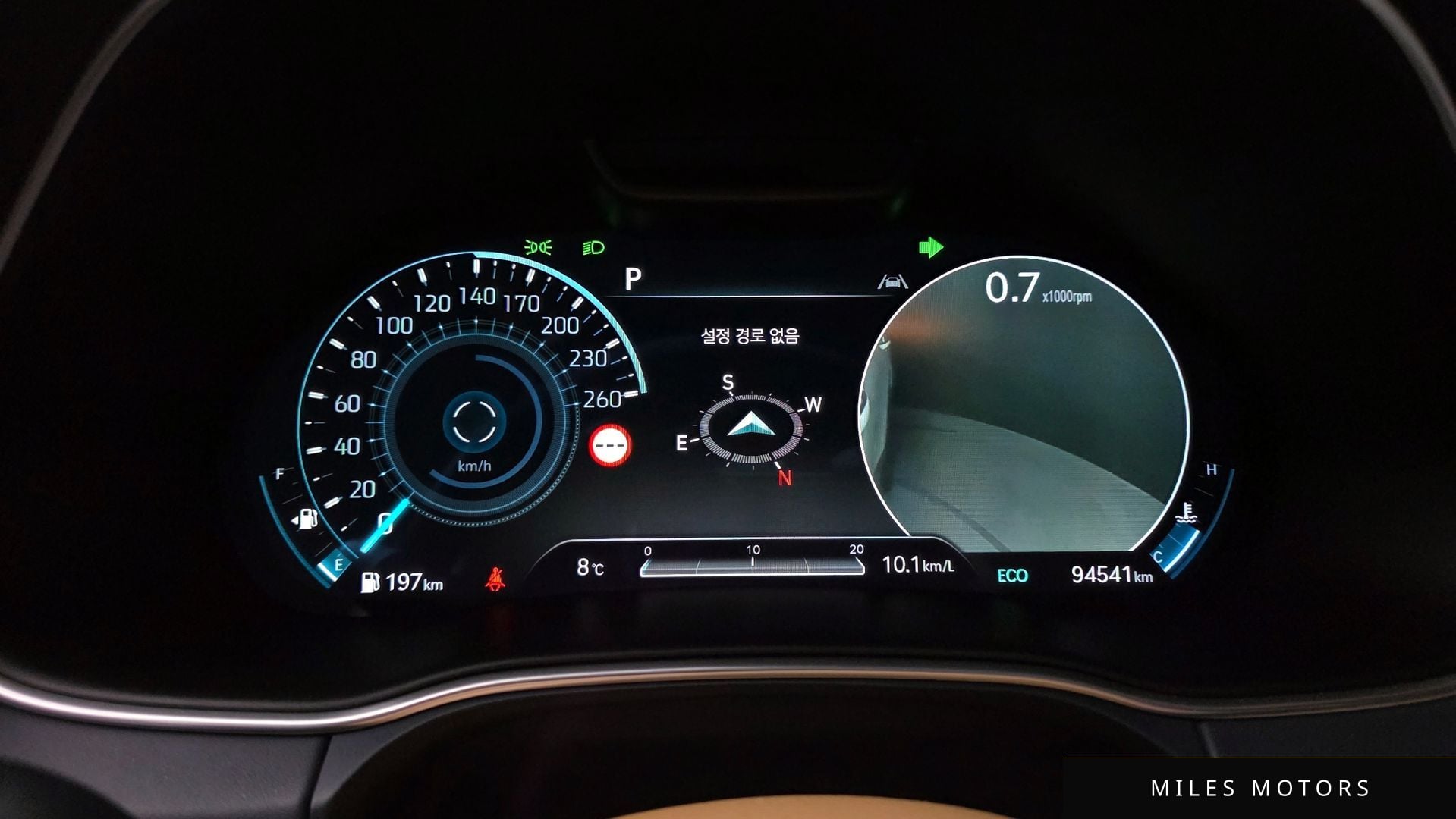 Genesis GV80 2022 — миниатюра 8