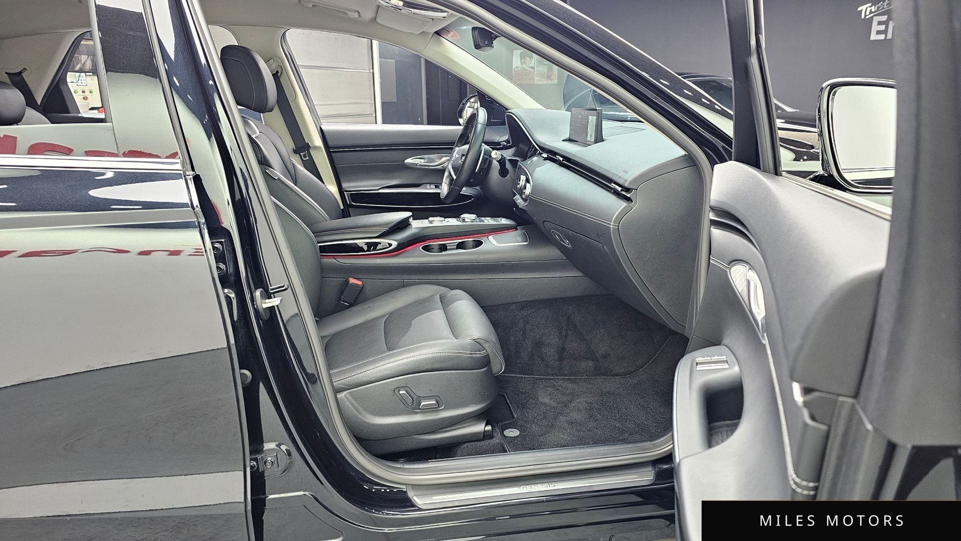 Genesis GV70 2021 — миниатюра 11