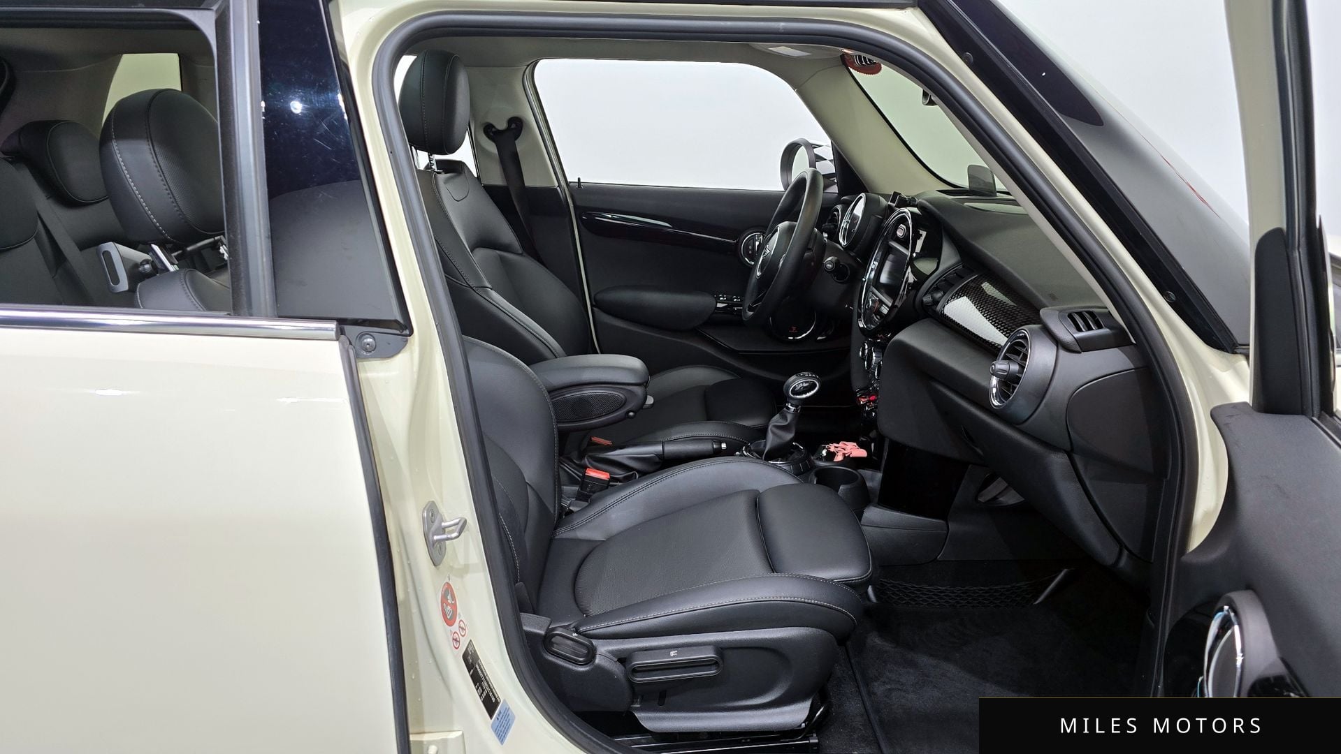 MINI Cooper 2016 — миниатюра 11