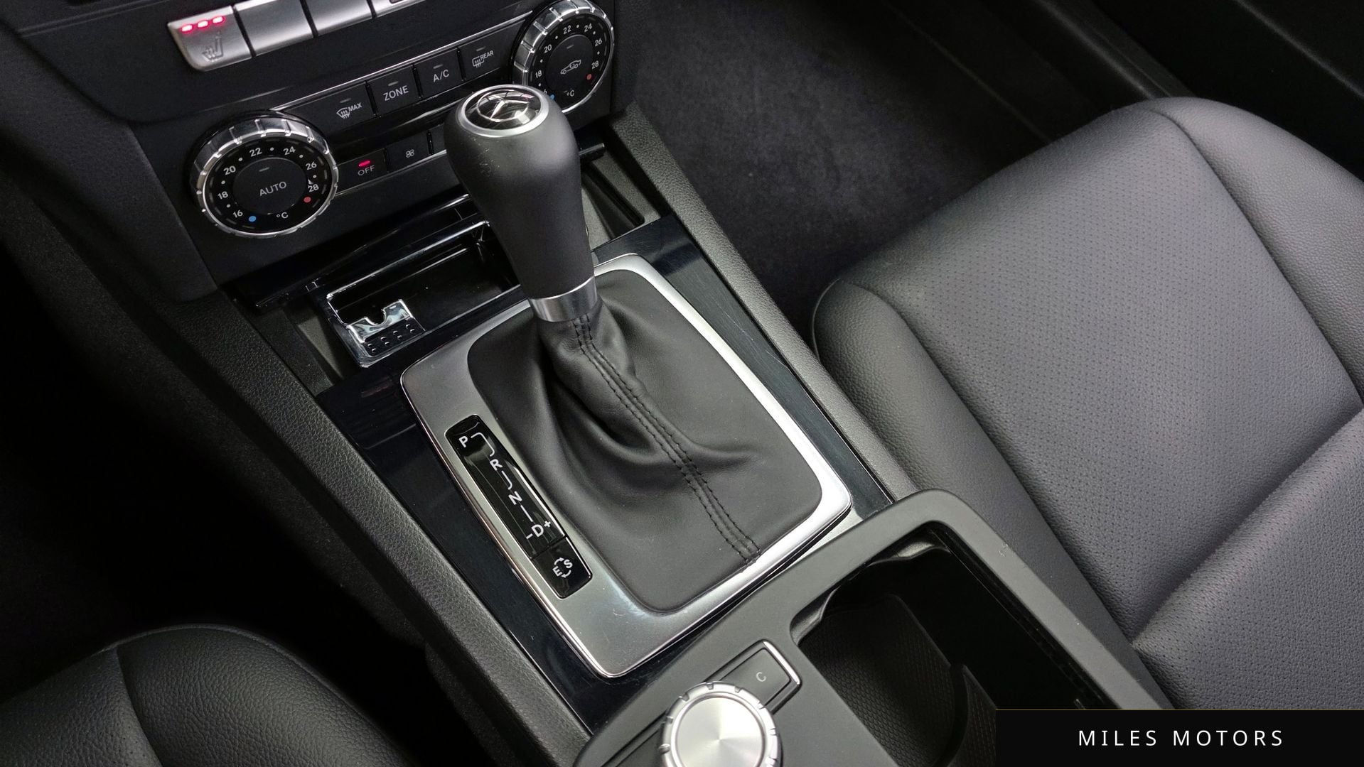Mercedes-Benz C-Class W204 2013 — миниатюра 9