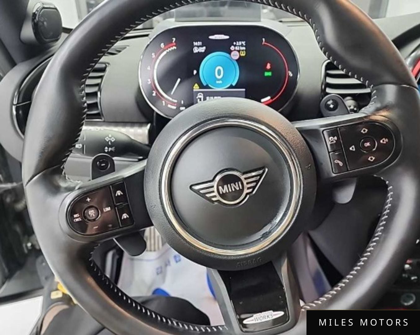 MINI Clubman 2024 — миниатюра 10