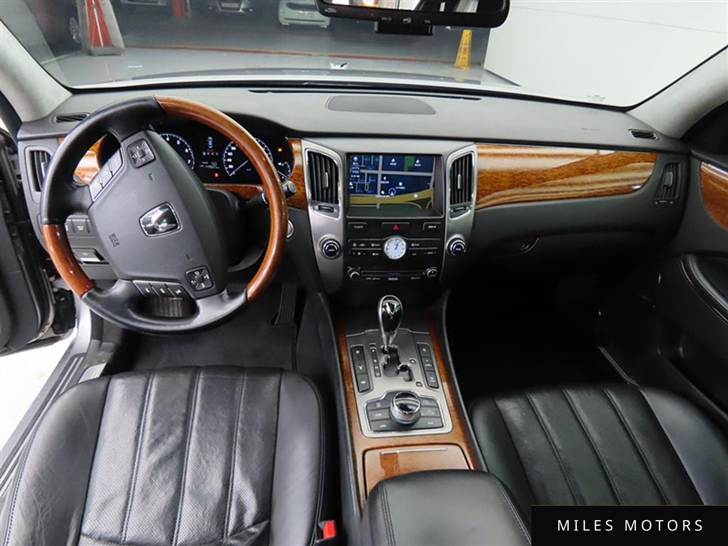 Hyundai Equus 2010 — миниатюра 7