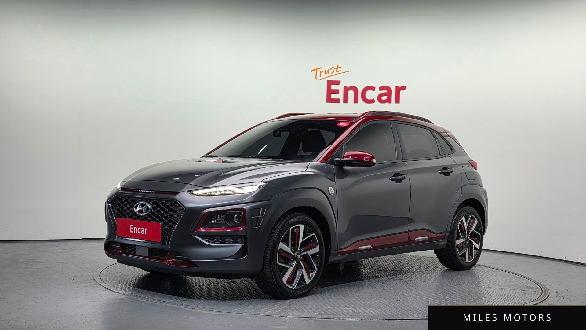 Hyundai Kona 2019 — фото 1 из 12