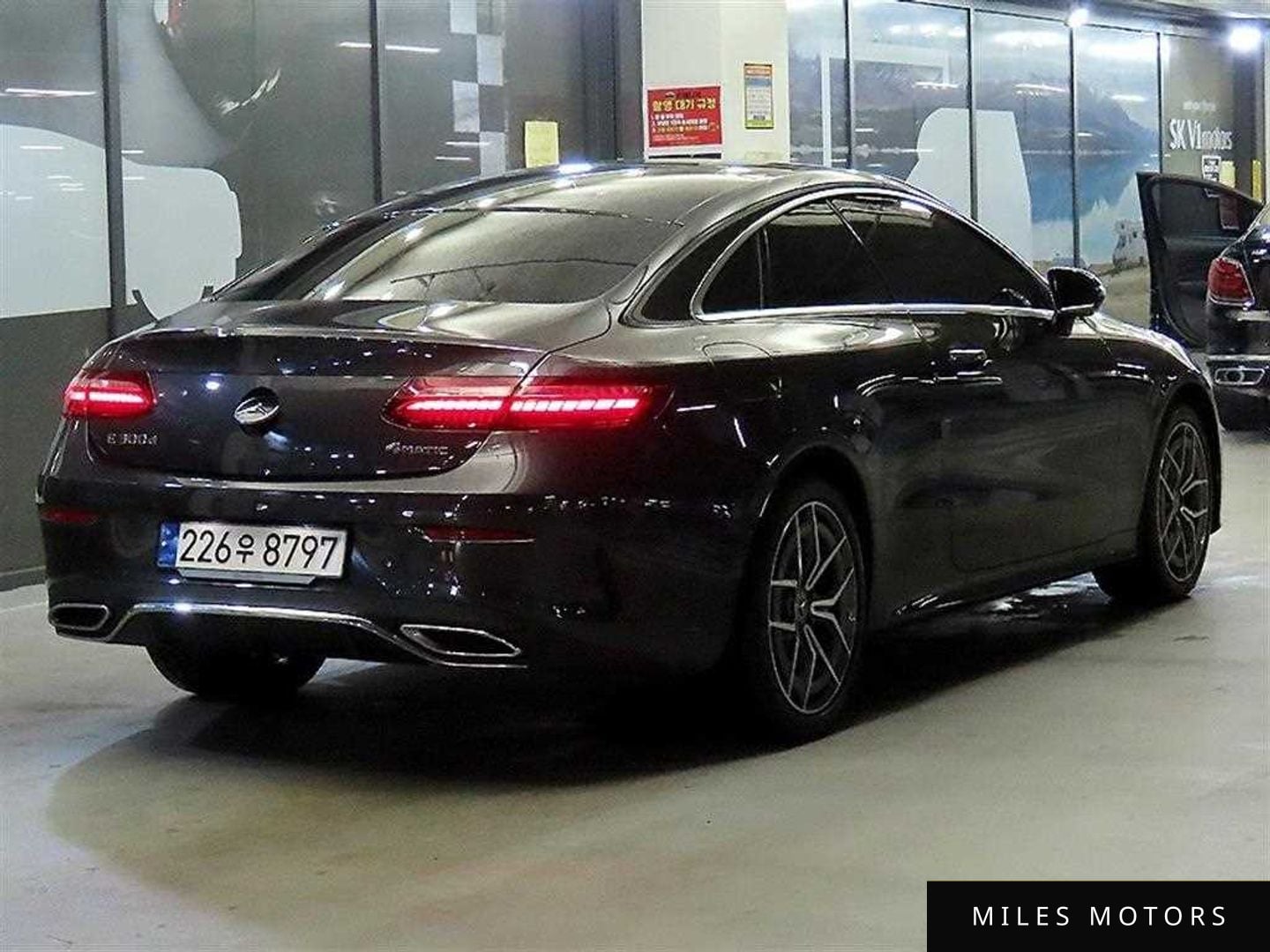 Mercedes-Benz E-Class W213 2023 — миниатюра 2