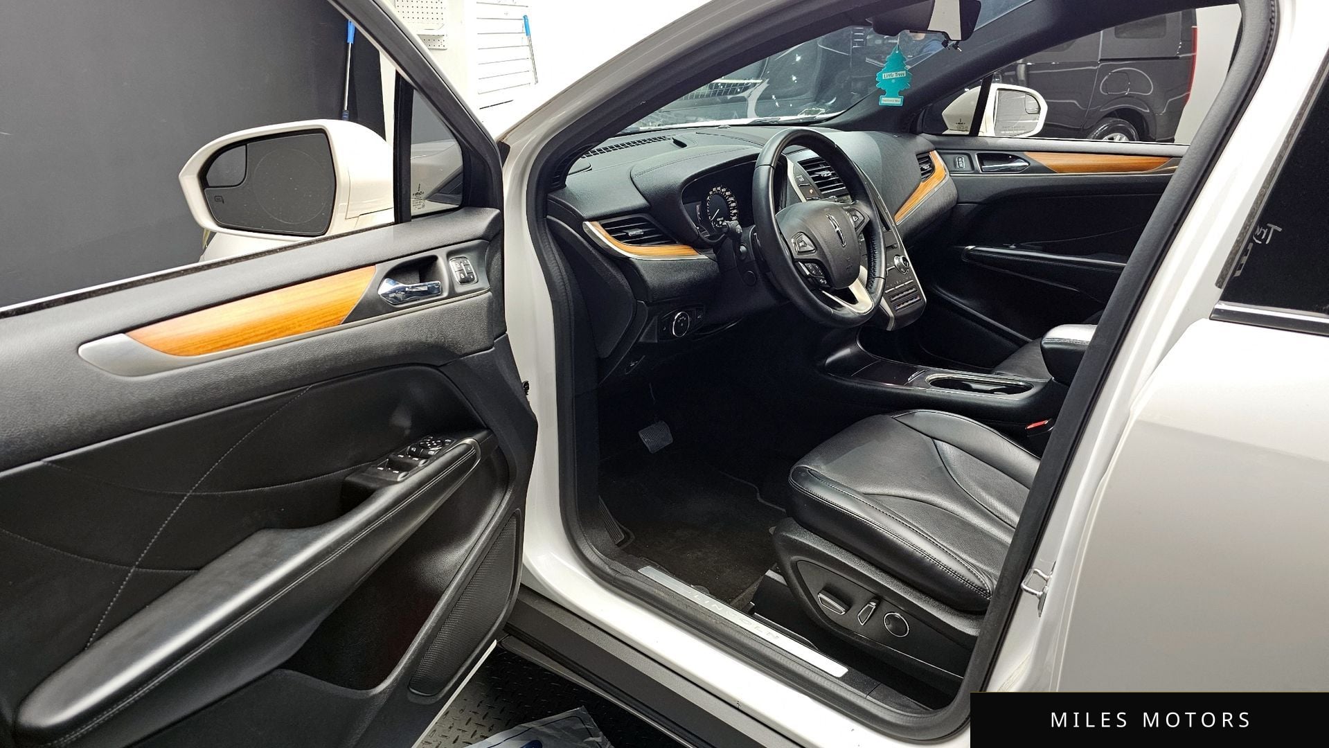 Lincoln MKC 2015 — миниатюра 10