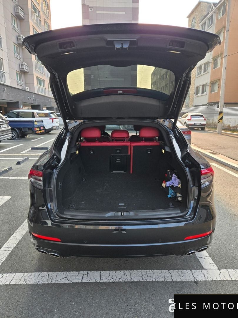 Maserati Levante 2022 — миниатюра 3