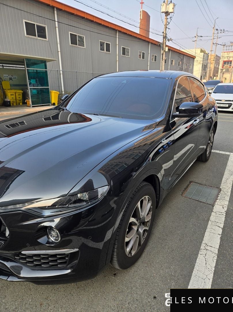 Maserati Levante 2022 — миниатюра 7