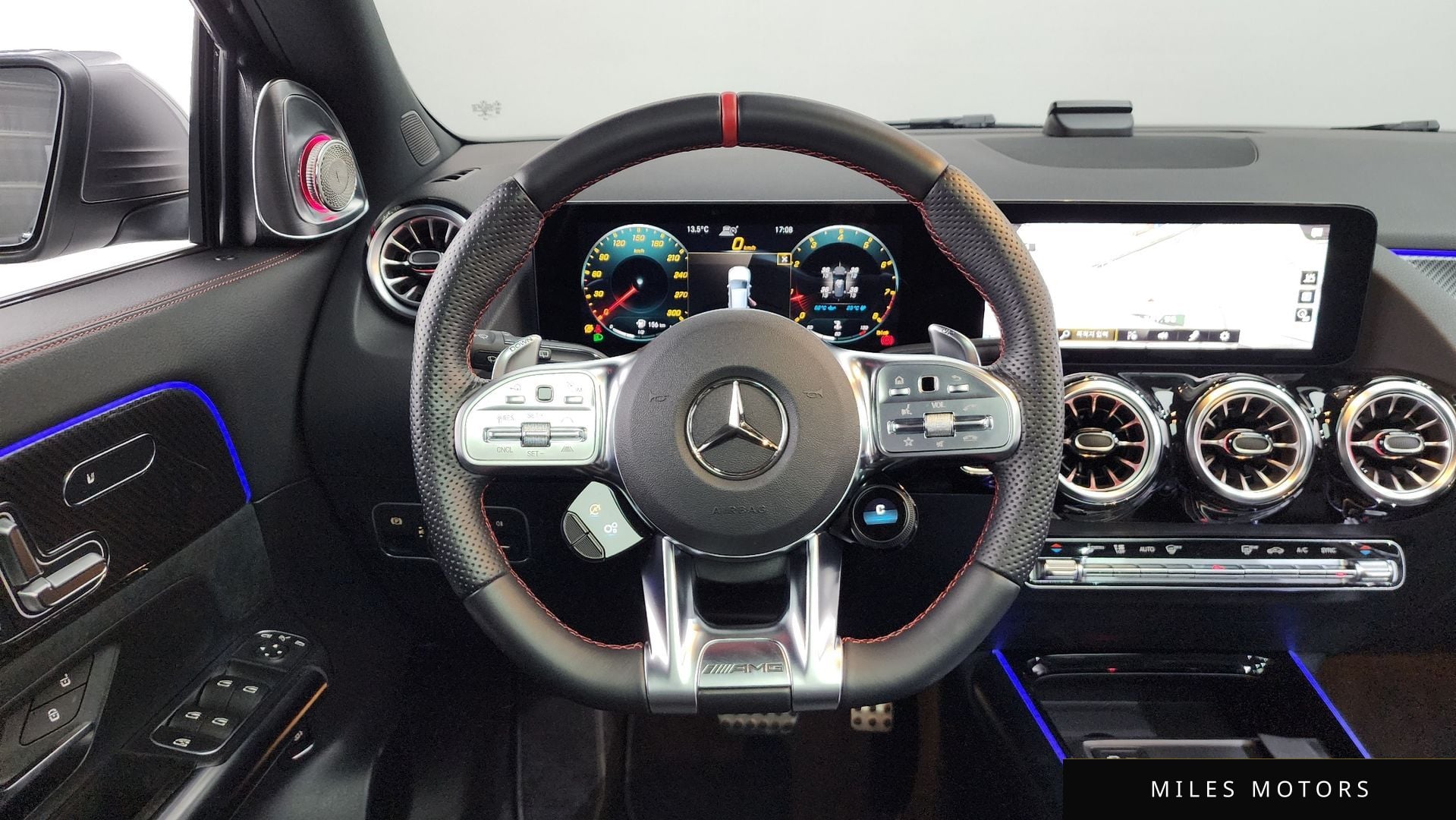 Mercedes-Benz GLA-클래스 H247 2022 — миниатюра 13