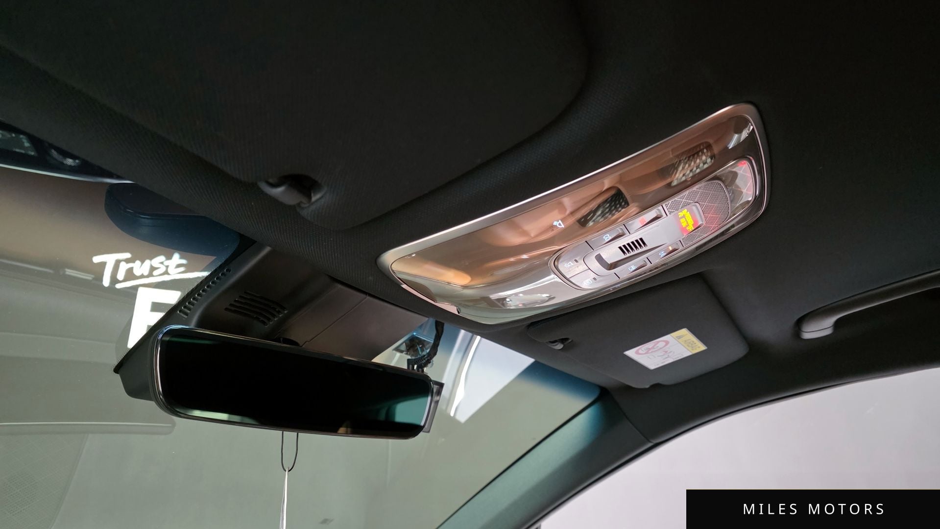 Genesis GV70 2021 — миниатюра 17