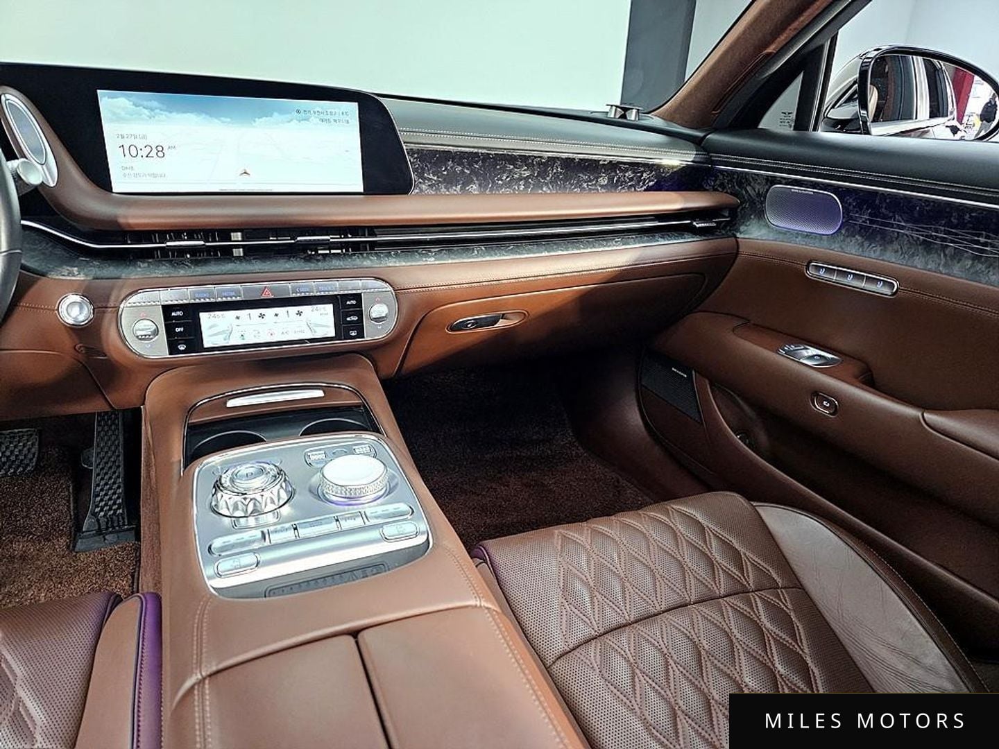 Genesis G90 (RS4) 2023 — миниатюра 10