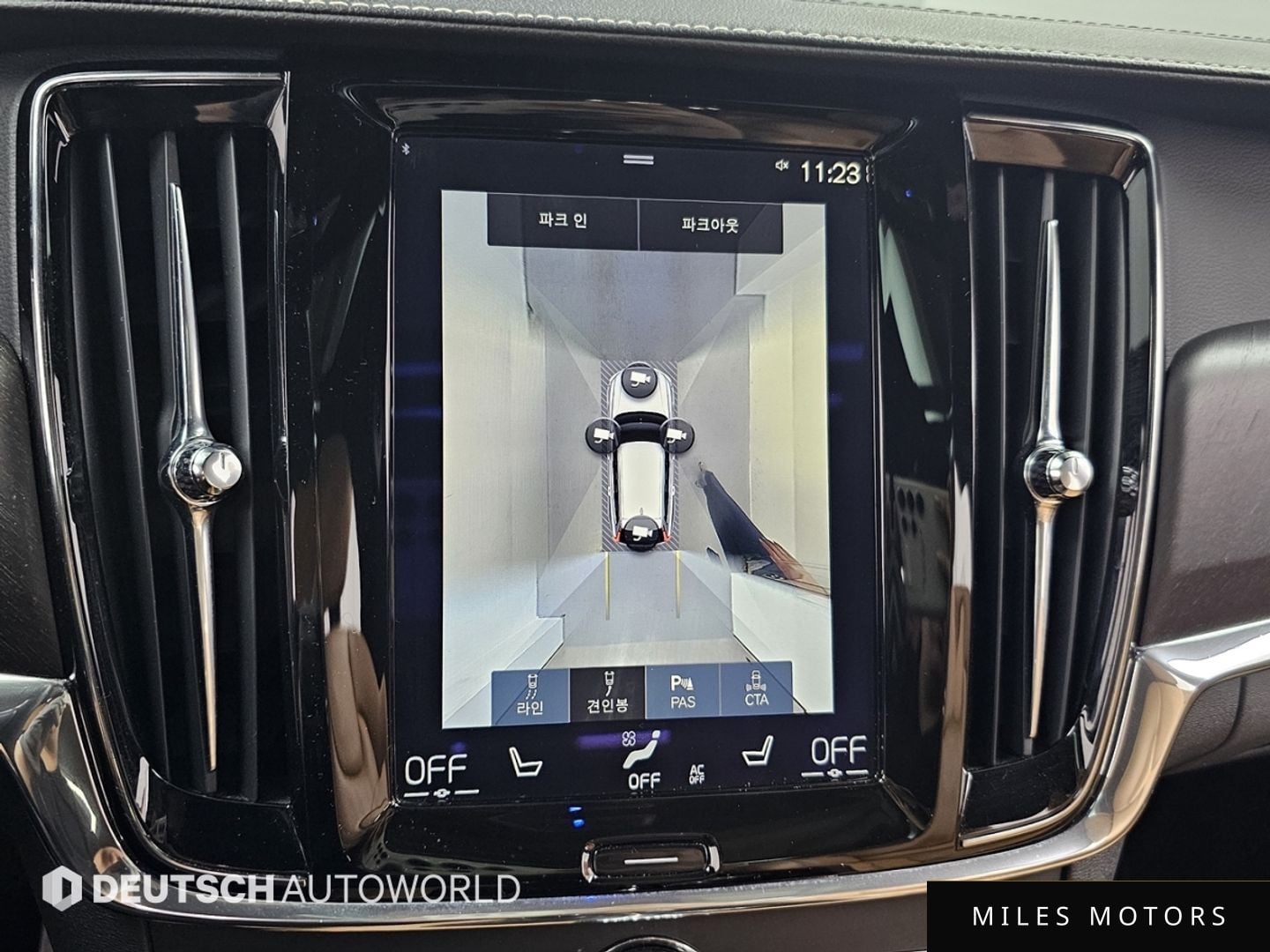 Volvo V90 크로스컨트리 2018 — миниатюра 15