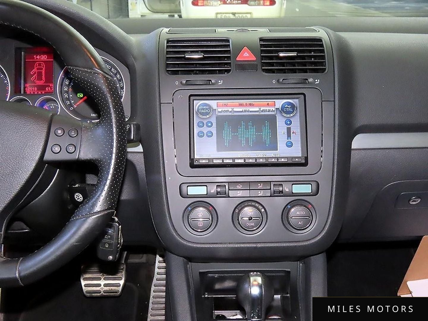 Volkswagen Golf 2009 — миниатюра 10