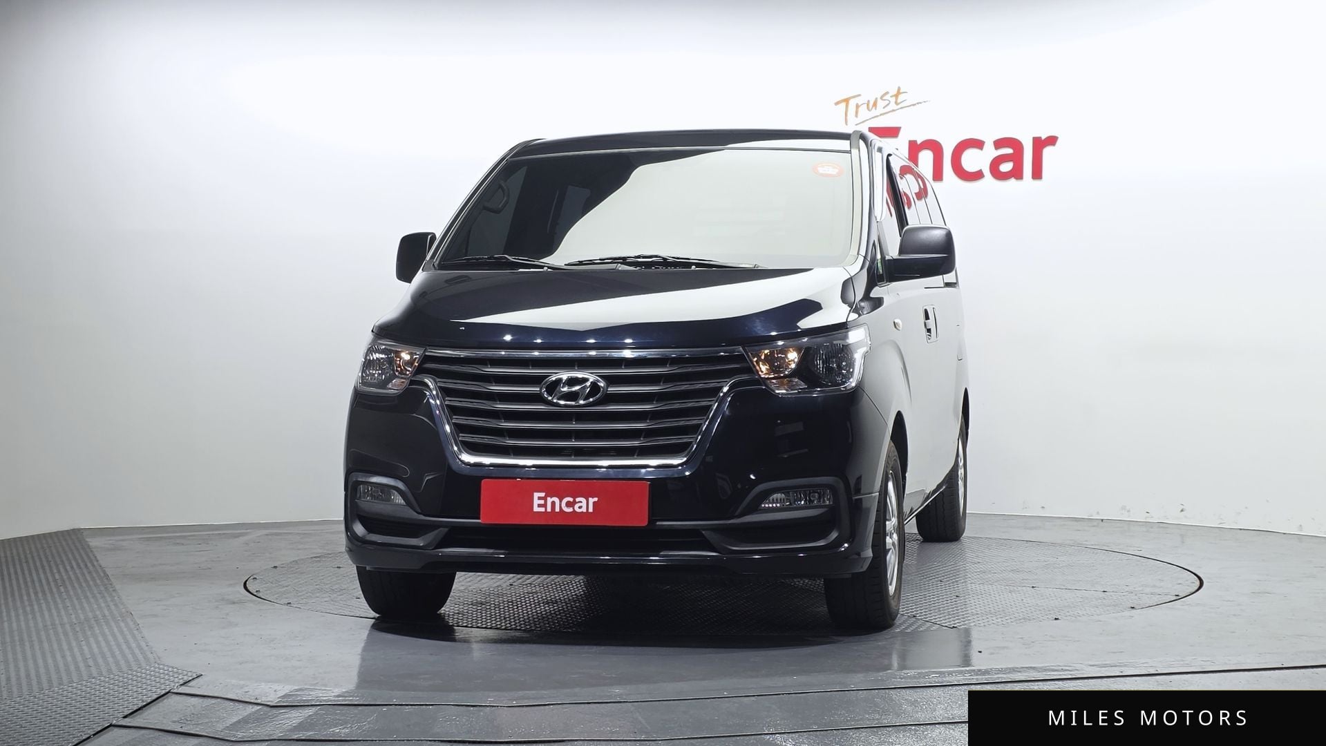 Hyundai Starex 2019 — миниатюра 3