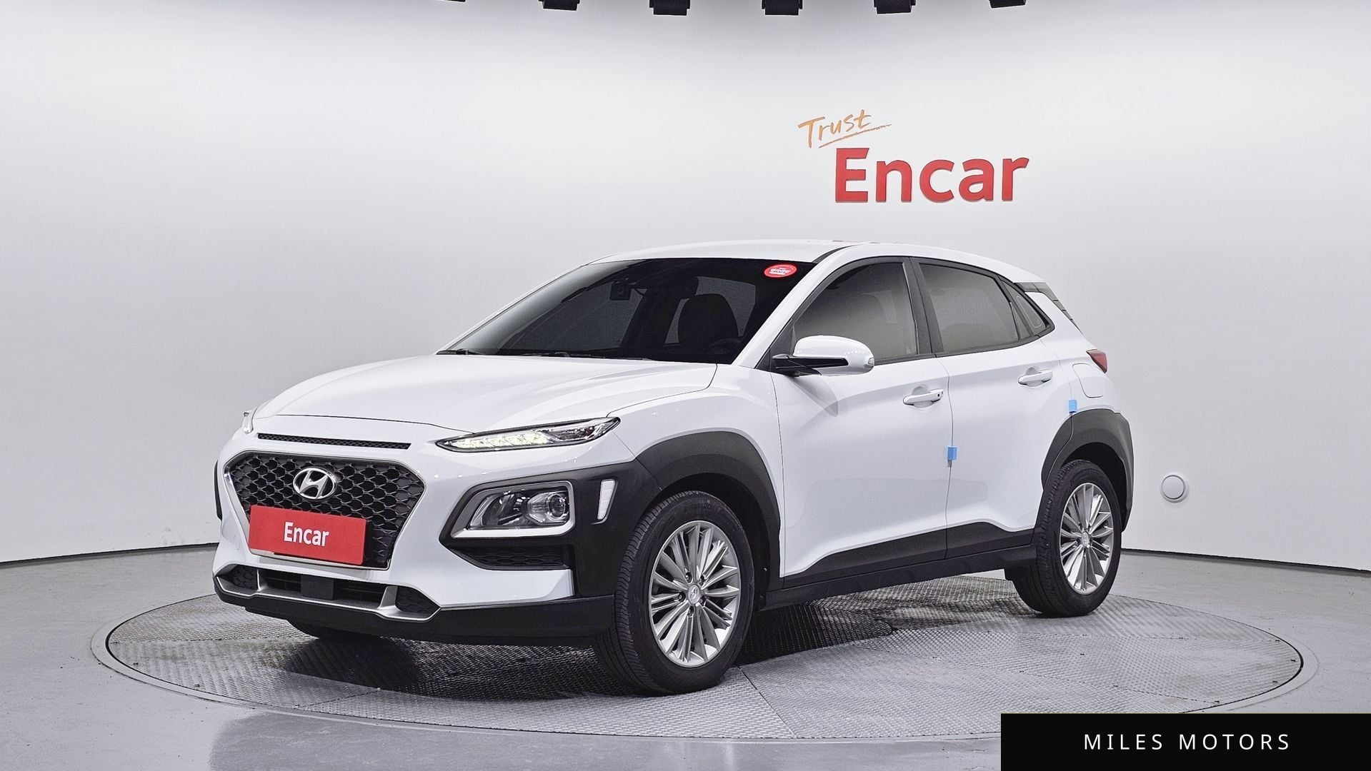 Hyundai Kona 2020 — фото 1 из 12