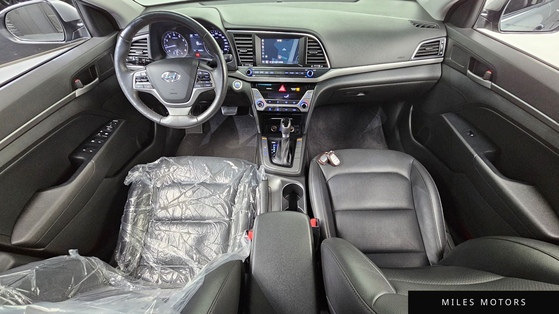 Hyundai AVANTE 2016 — миниатюра 7