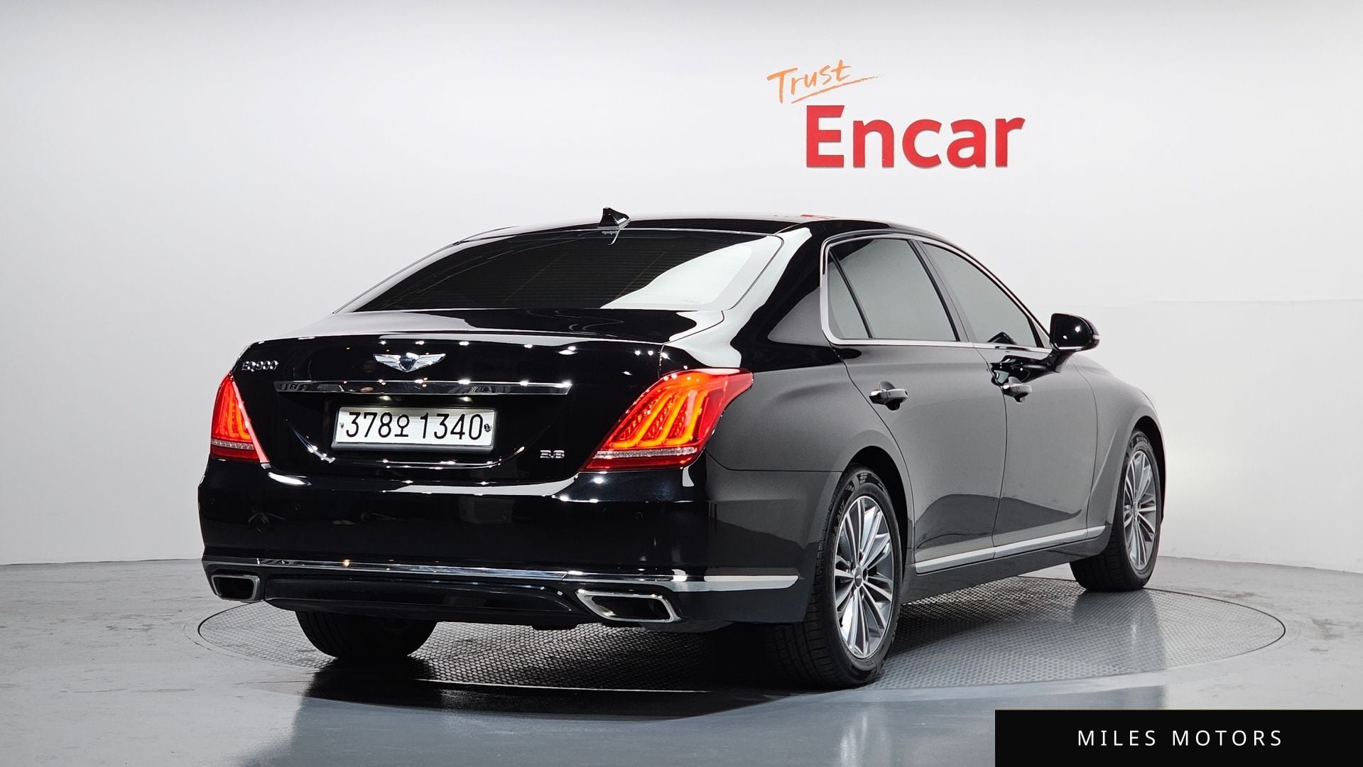 Genesis EQ900 2016 — миниатюра 2