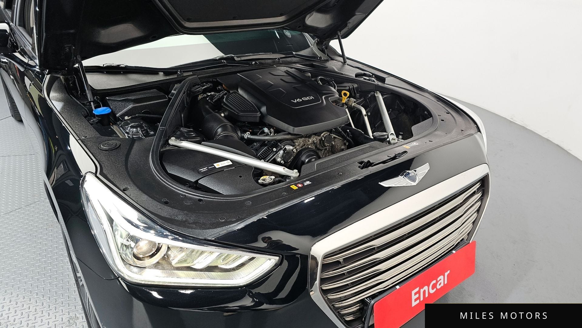 Genesis EQ900 2016 — миниатюра 6