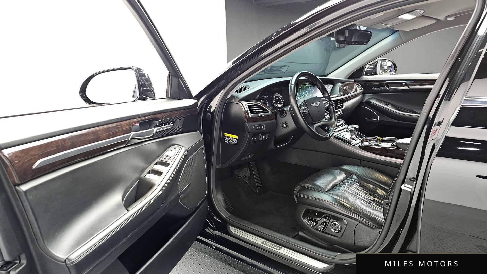 Genesis EQ900 2016 — миниатюра 11