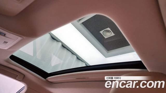 Лексус ES300h 2018 — миниатюра 18