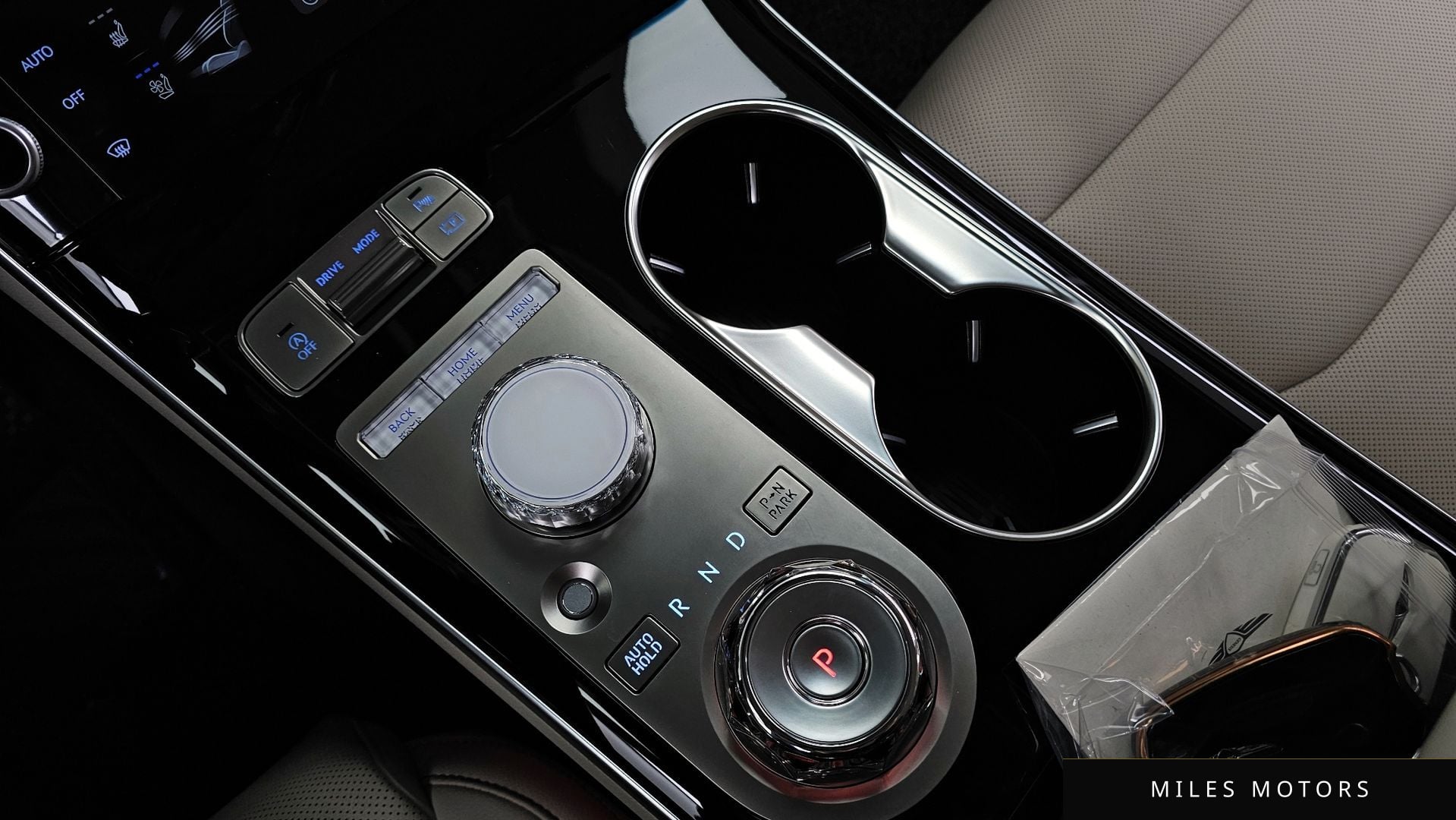 Genesis GV70 2025 — миниатюра 9