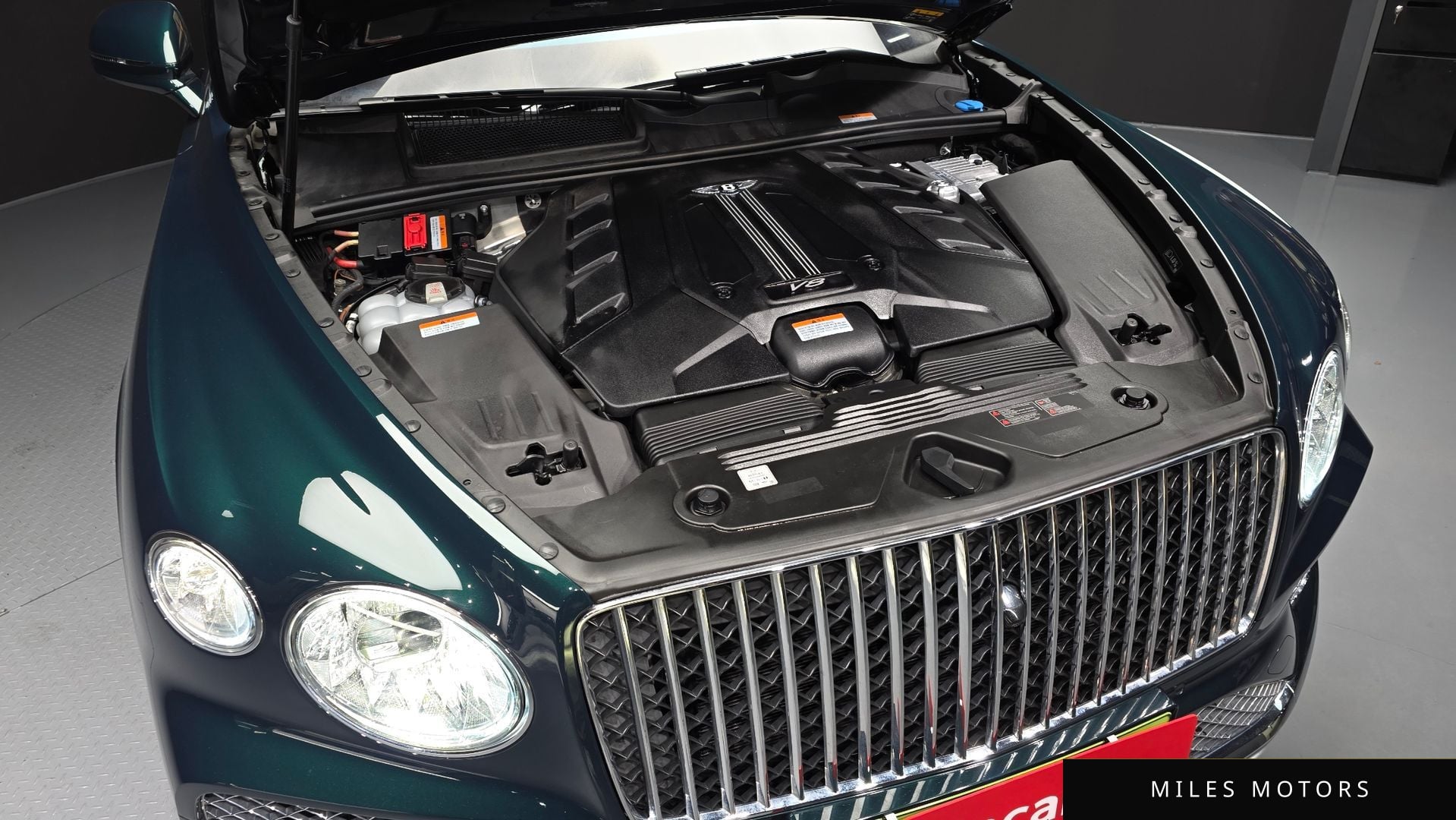 Bentley 벤테이가 2024 — миниатюра 6