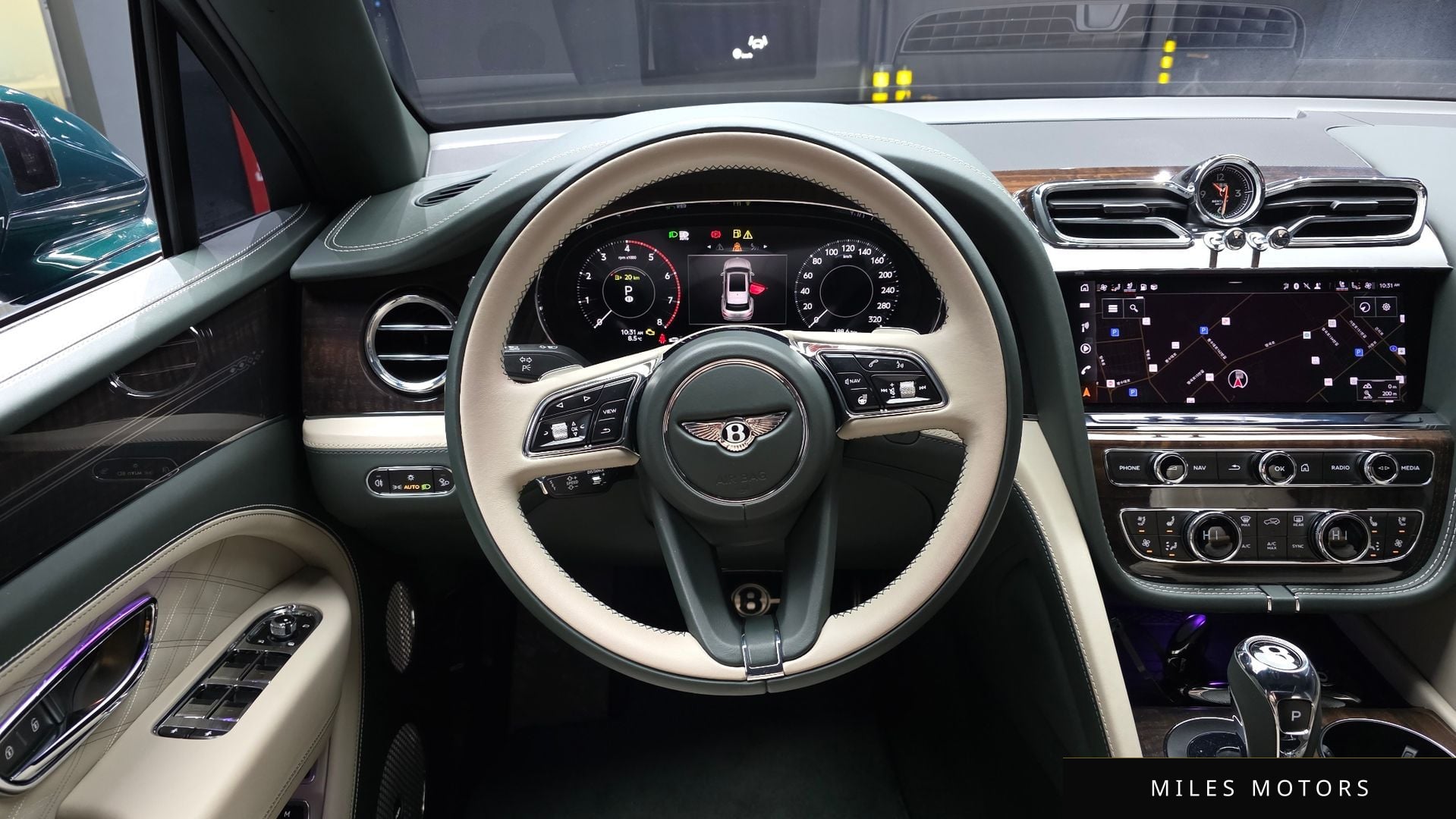 Bentley 벤테이가 2024 — миниатюра 13